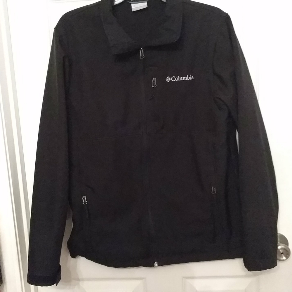 PRICE DROP! Columbia Nylon Jacket